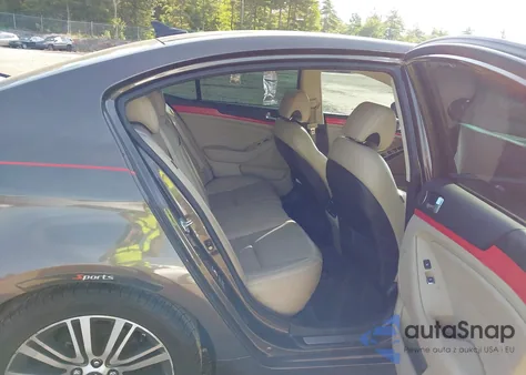 2014 Kia Cadenza Premium from USA, damaged, VIN KNALN4D73E5121447